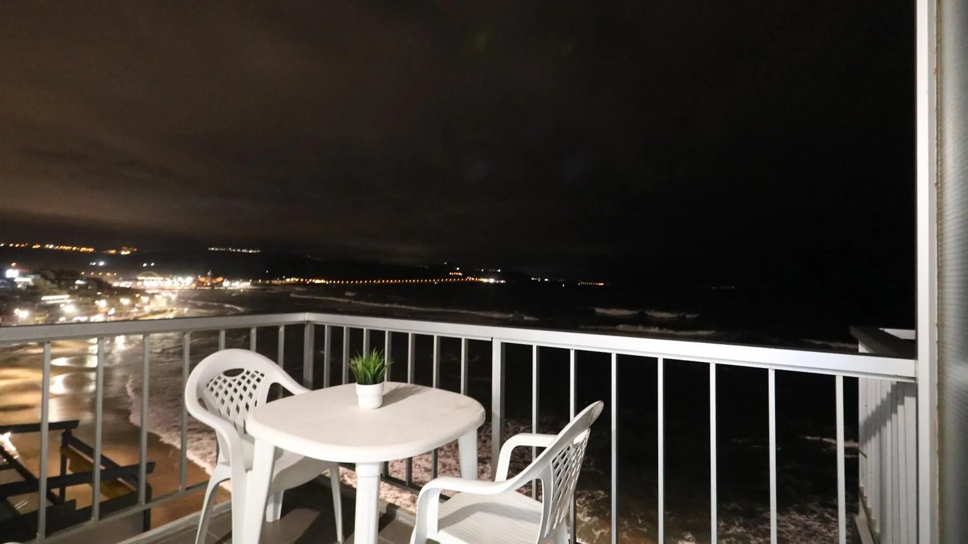 Skyline Beachfront Retreat Las Palmas / Gran Canaria