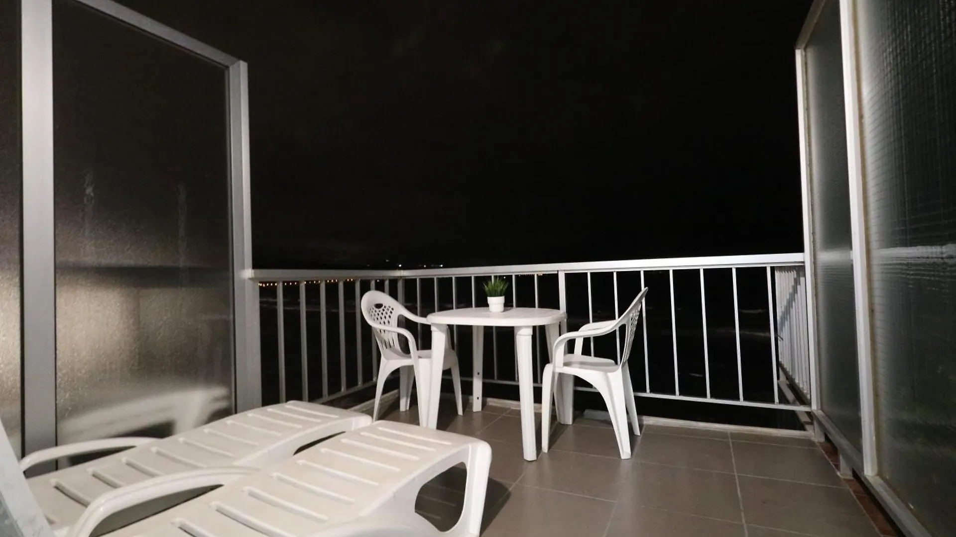 아파트 Skyline Beachfront Retreat 라스팔마스